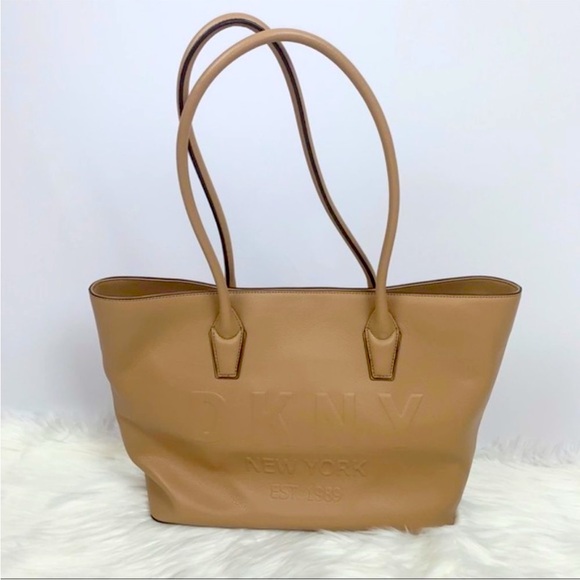 DKNY HUTTON  BEIGE WOMEN TOTE (SOLD!!!) - Picture 2 of 8